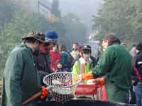 Výlov rybníka v Zoo Ostrava